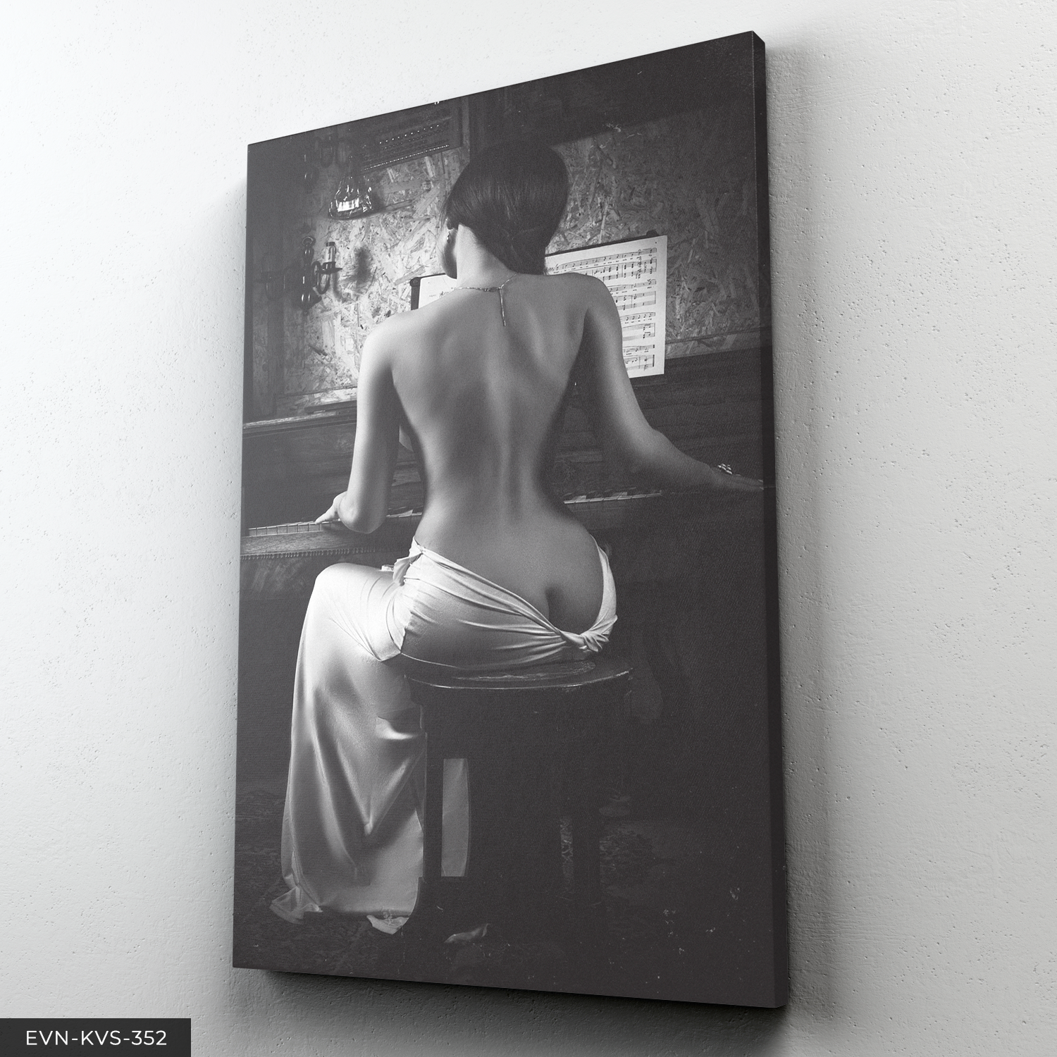 Piyano Çalan Kadın Sırt Dekolteli Tek Parça Kanvas - Canvas Tablo 140 x 90 CM - Çok Renkli