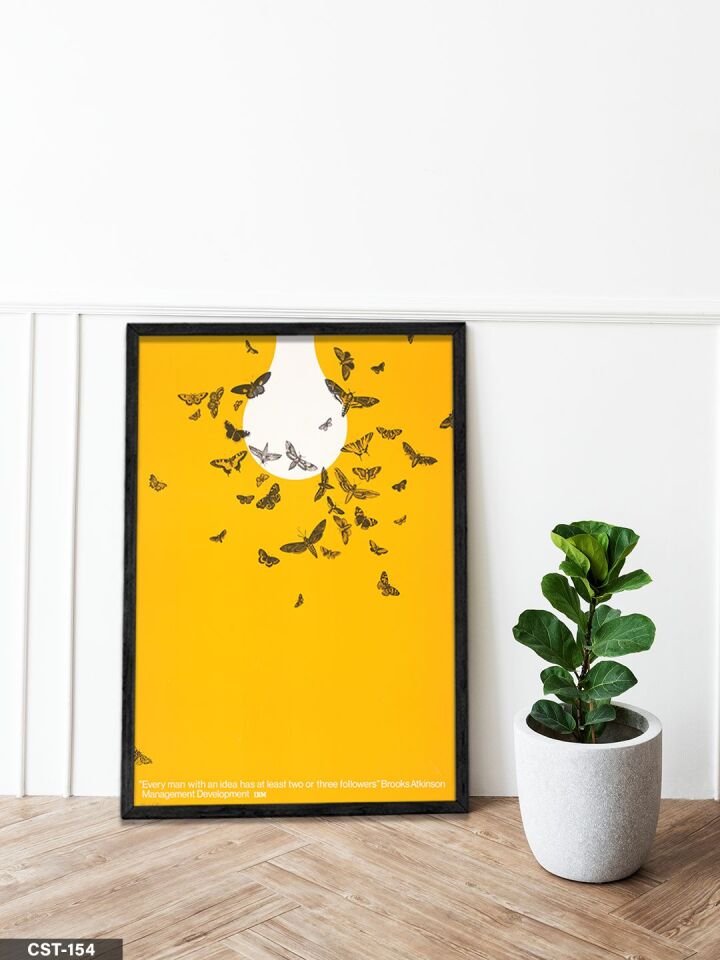 Sarı Fonlu Kuş illüstrasyon Tek Parça Ahşap Çerçeveli Tablo Siyah - 20 x 30 CM