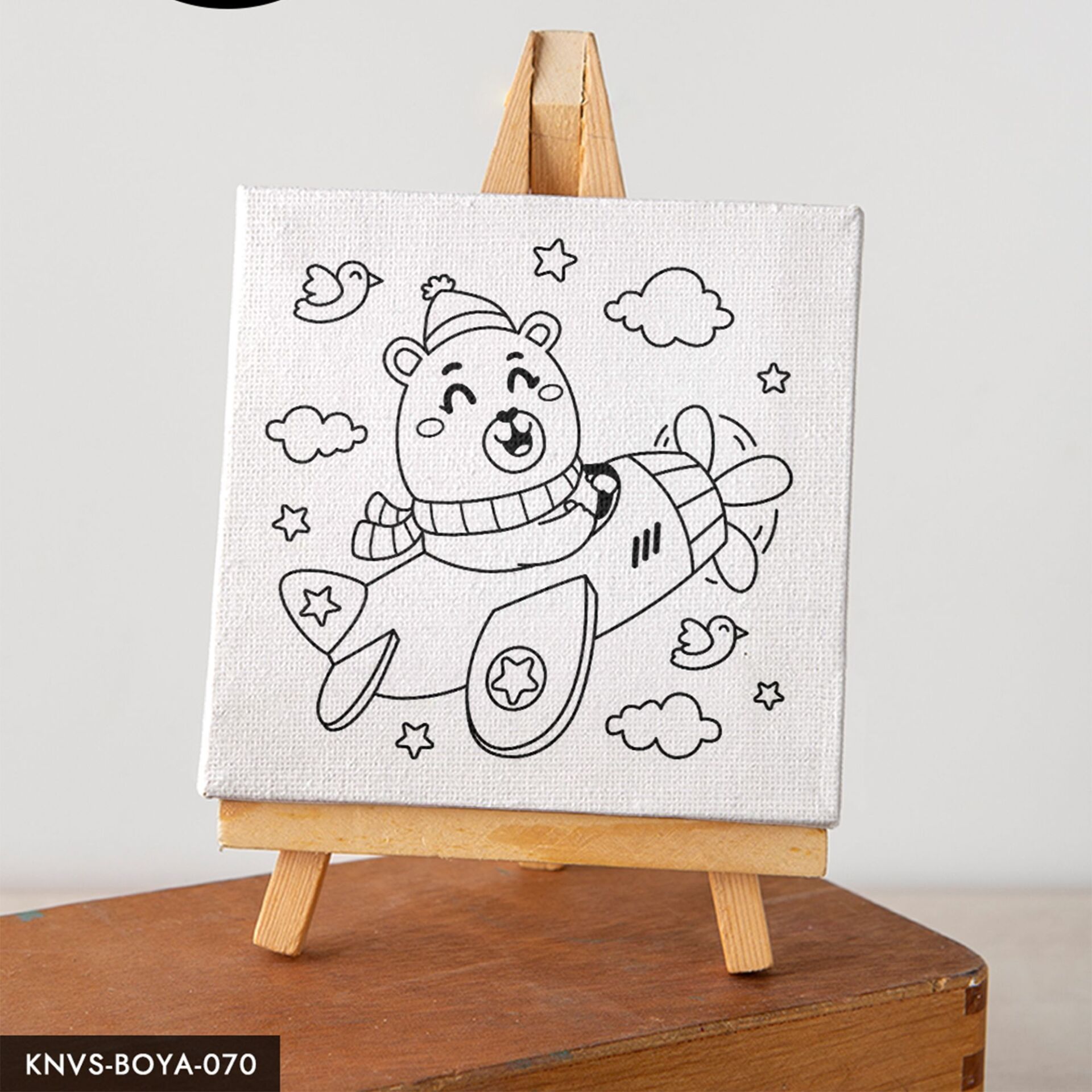 Sevimli Pilot Ayı Çocuklara Özel 20x20 CM Kanvas Tuval Boyama Seti Fırça Boya Dahildir