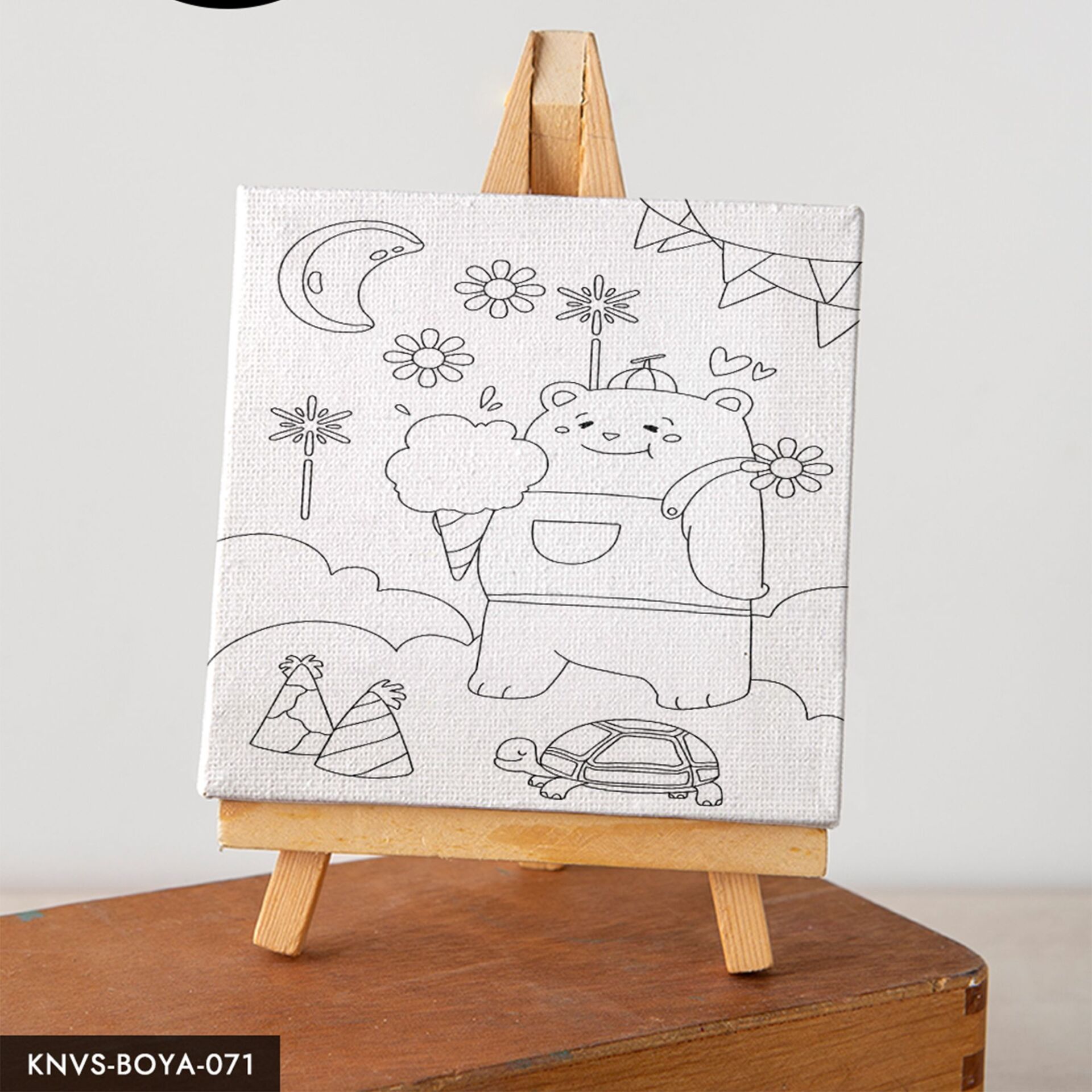 Dondurma Yiyen Mutlu Ayı Çocuklara Özel 20x20 CM Kanvas Tuval Boyama Seti Fırça Boya Dahildir