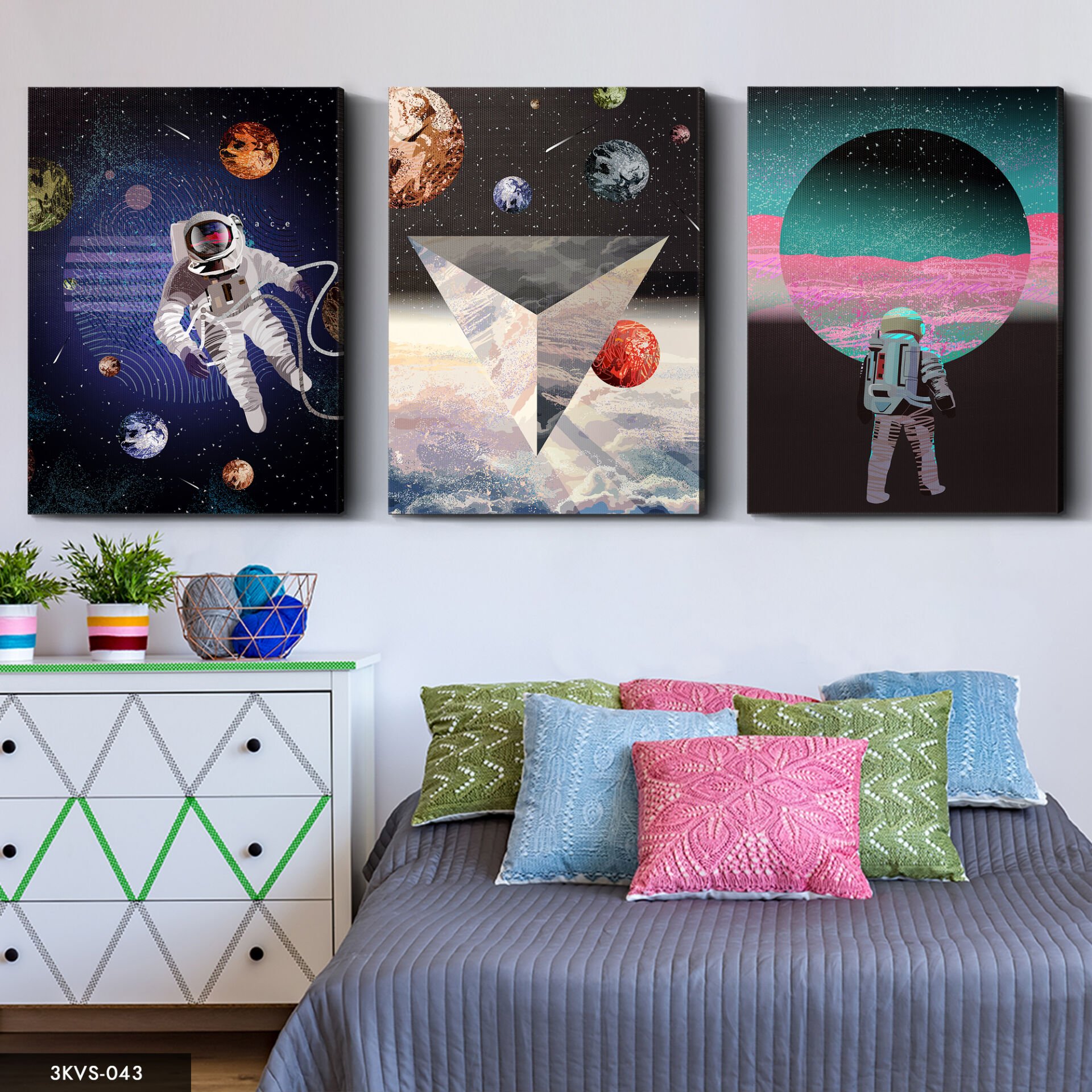 Astronot Uzay 3 Parça Kanvas - Canvas Tablo 40 x 30 CM