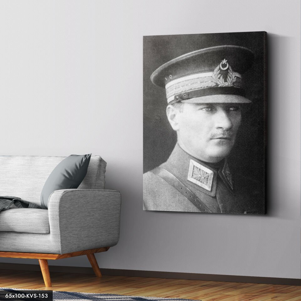 Siyah Mustafa Kemal Atatürk Kanvas Tablo
