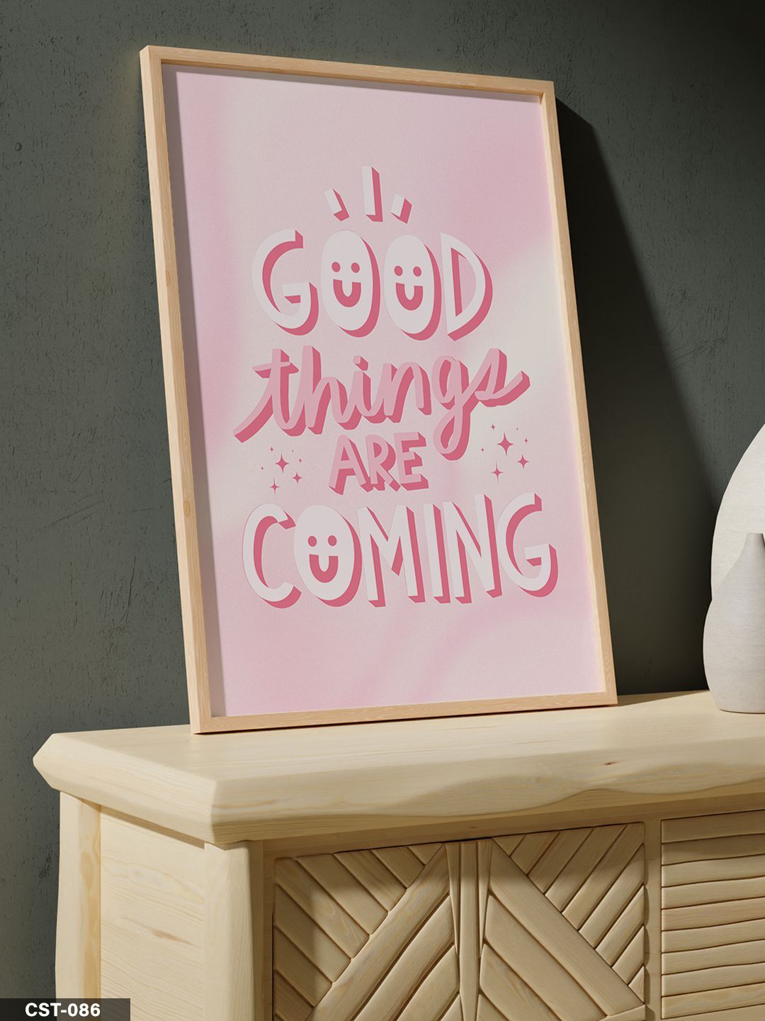 Pembe Fonlu Good Things Are Coming Yazılı Tek Parça Ahşap Çerçeveli Tablo Naturel - 20 x 30 CM